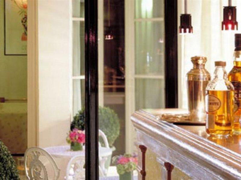 Hotel Noir 3*