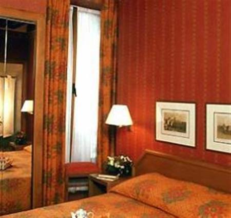 Touraine Opera 4*