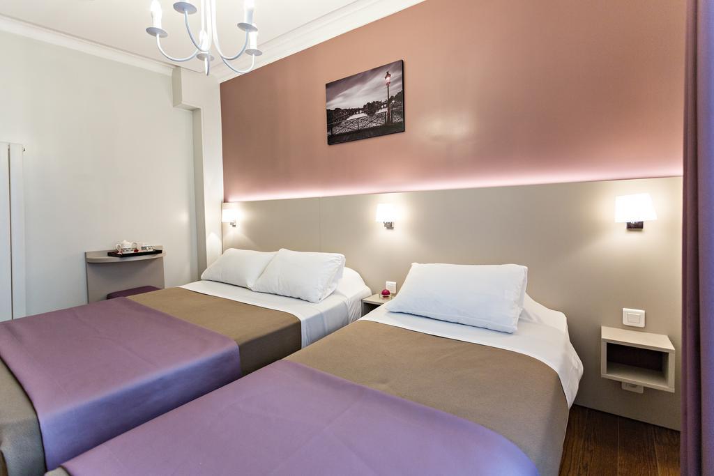 Modern Hotel 2*