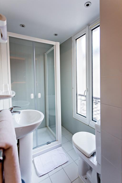 Modern Hotel 2*