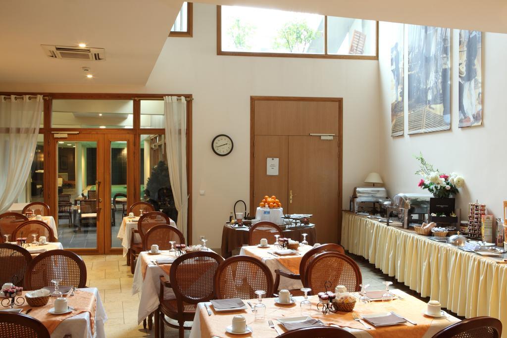 Amiral Hotel 4*