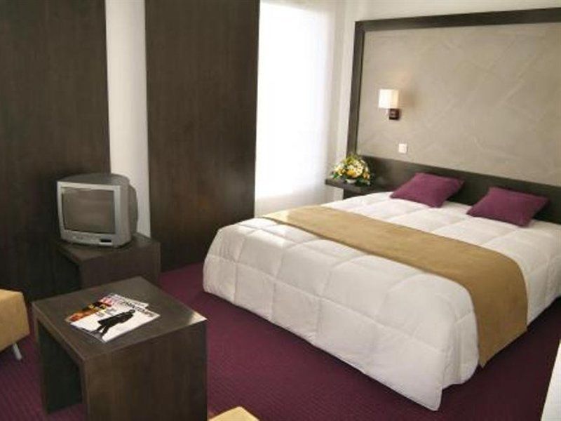 Quality Hotel&suites Bercy Bibliothèque By Happyculture Hotel 3*