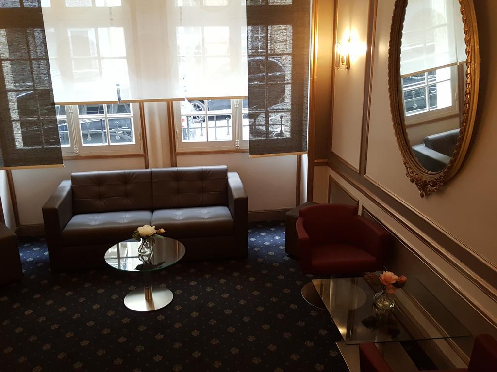 Phenix Hotel Paris