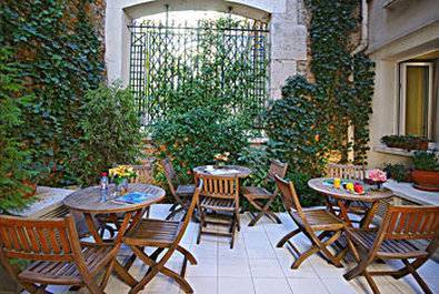 Western Au Trocadero Hotel 3*