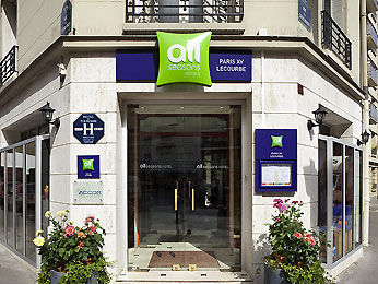 Ibis Styles 15 Lecourbe 3*