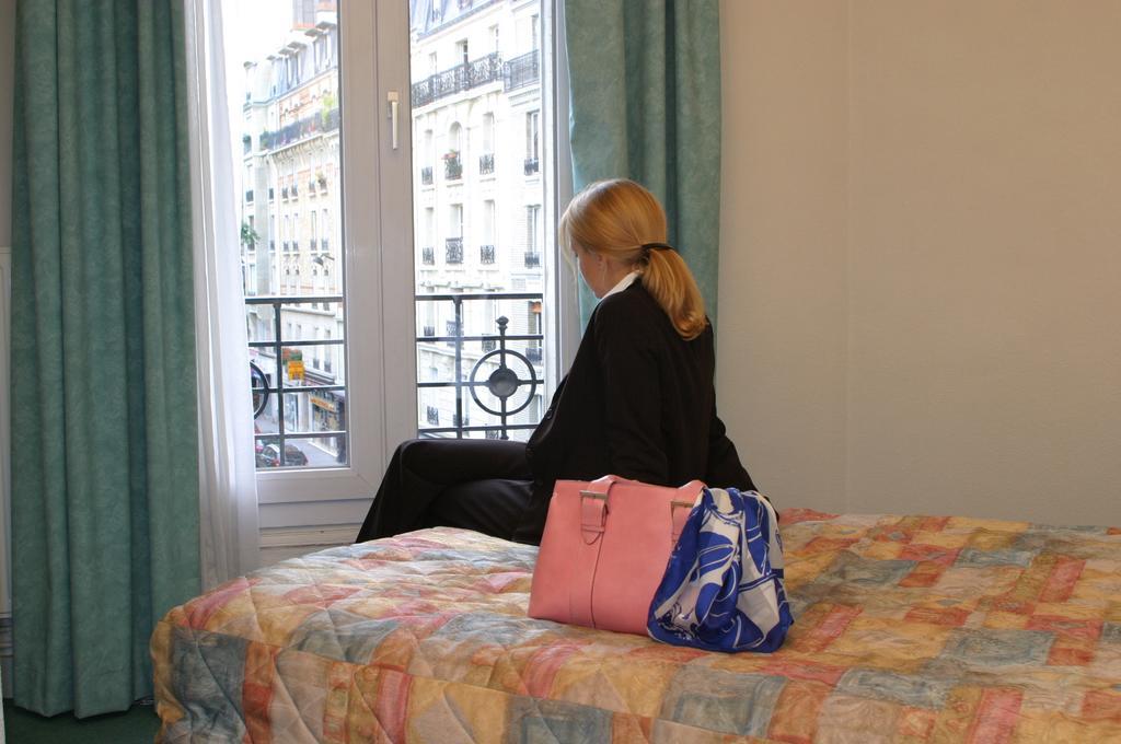 Printania Porte De Versailles Hotel