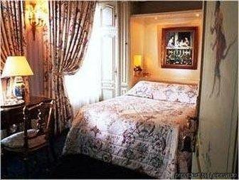 Eiffel Trocadéro Hotel Paris