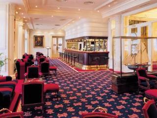 Des Vosges Hotel