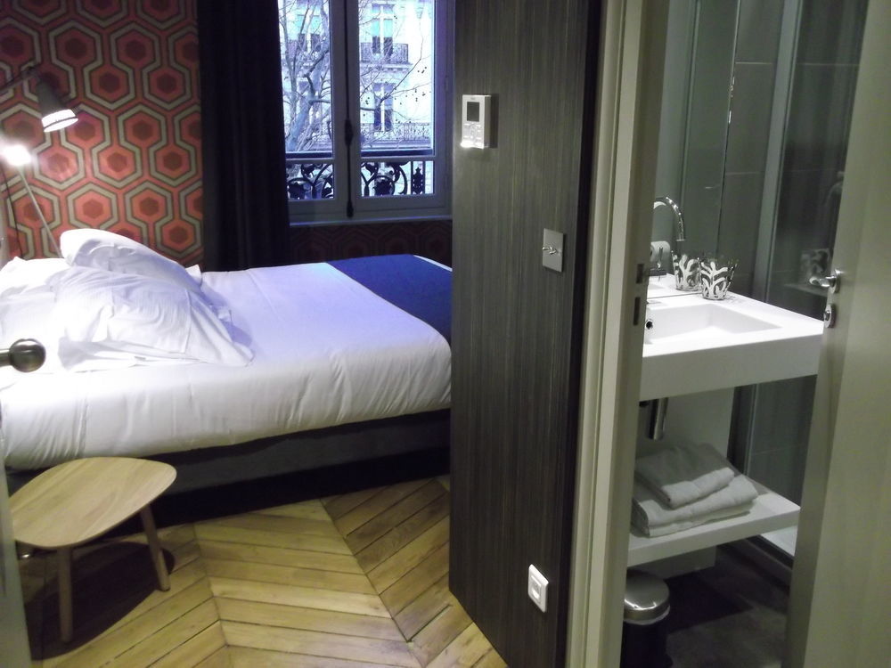 Hotel Helzear Champs-elysees