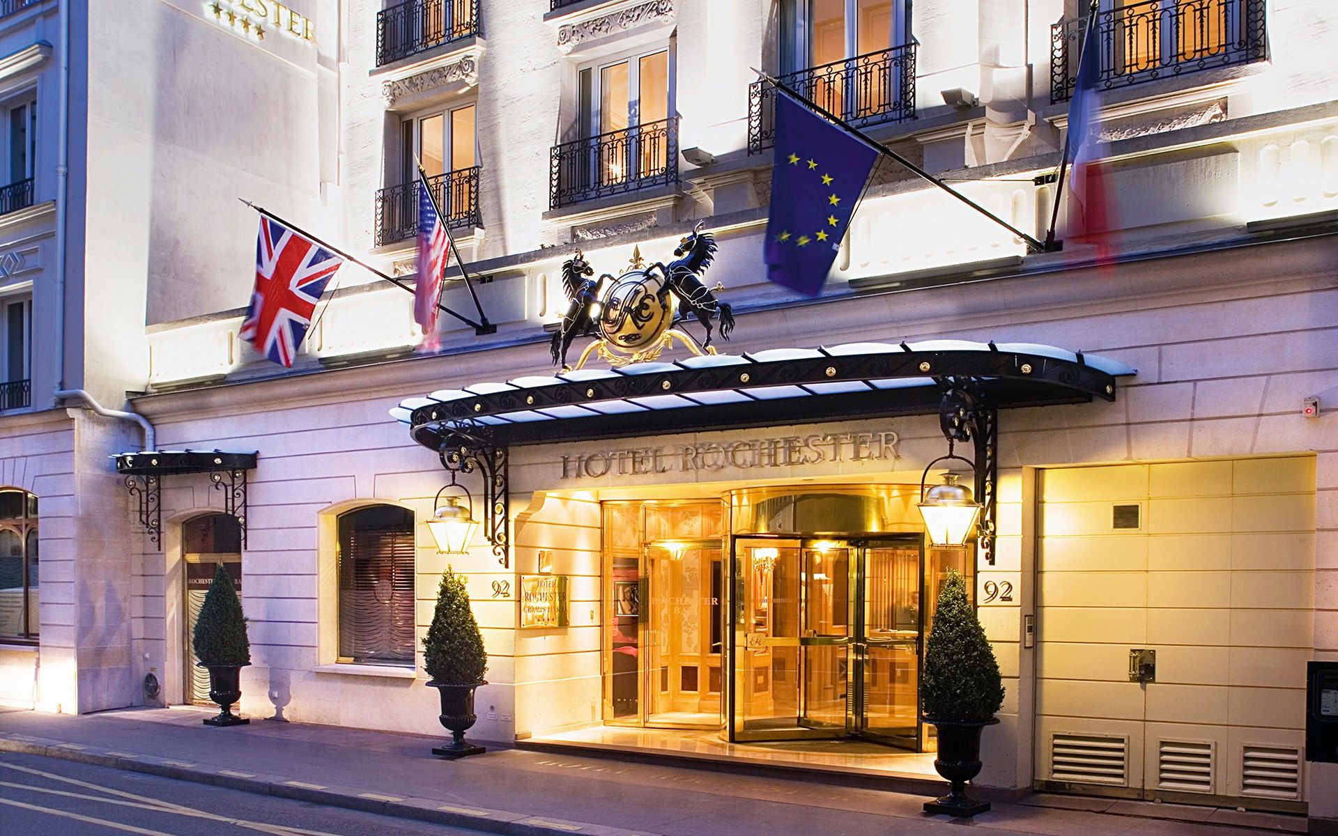 Rochester Champs Elysees Hotel