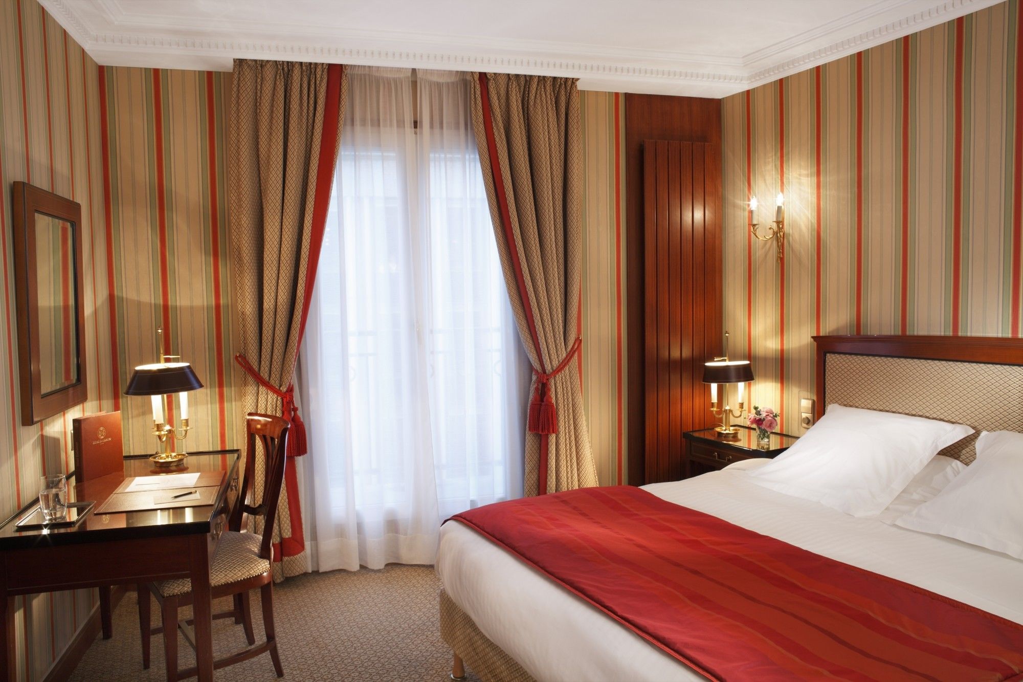 Hotel Rochester Champs Elysees