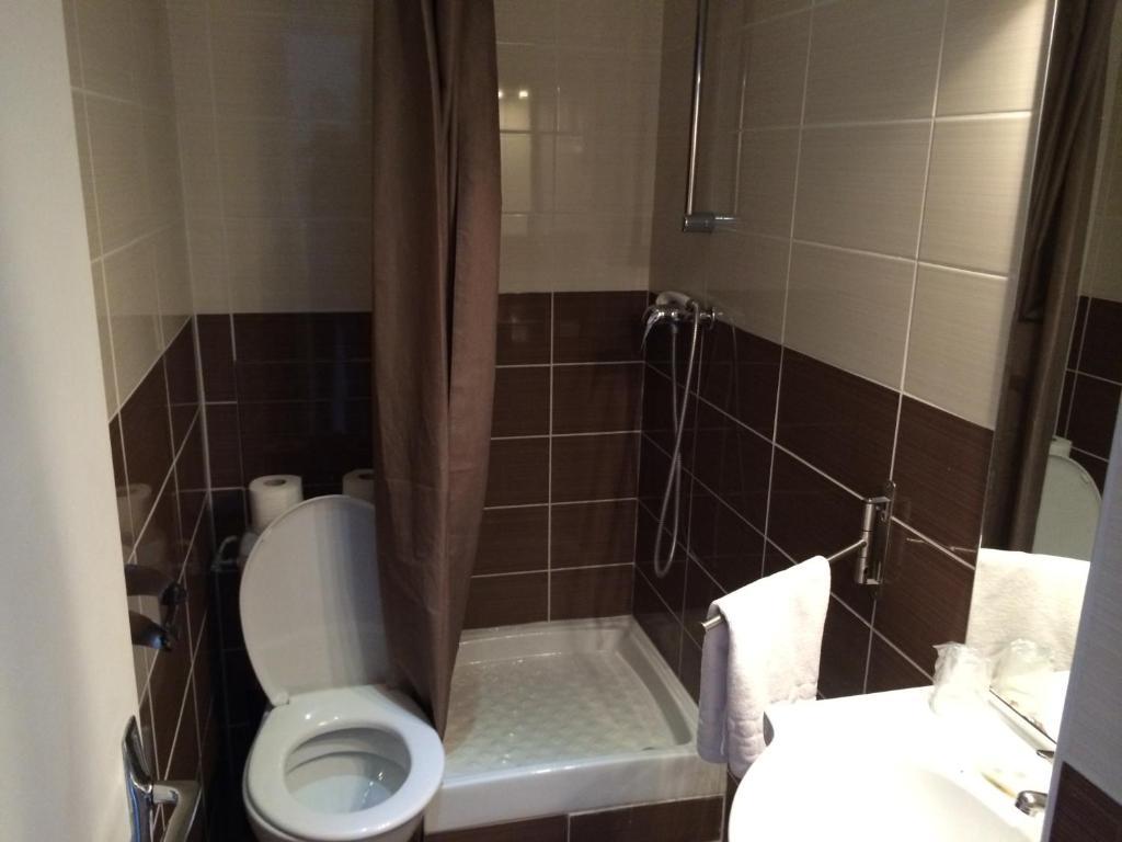 Hotel Hipotel Voltaire Bastille