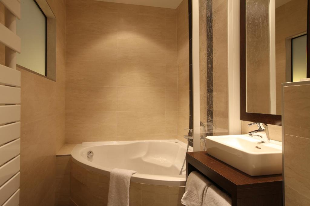 Hotel Choiseul Opera Paris