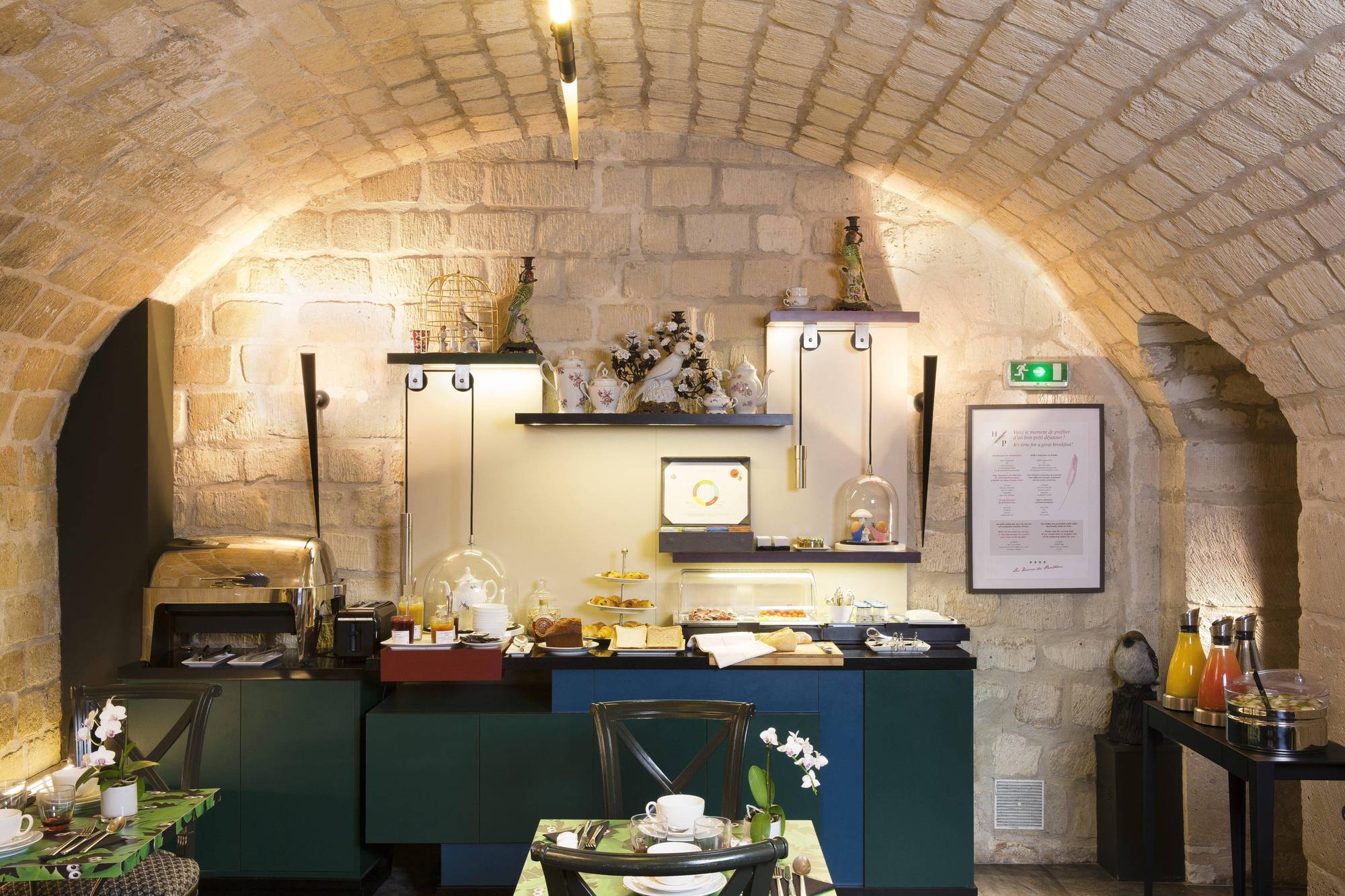 Les Dames Du Pantheon Hotel 4*