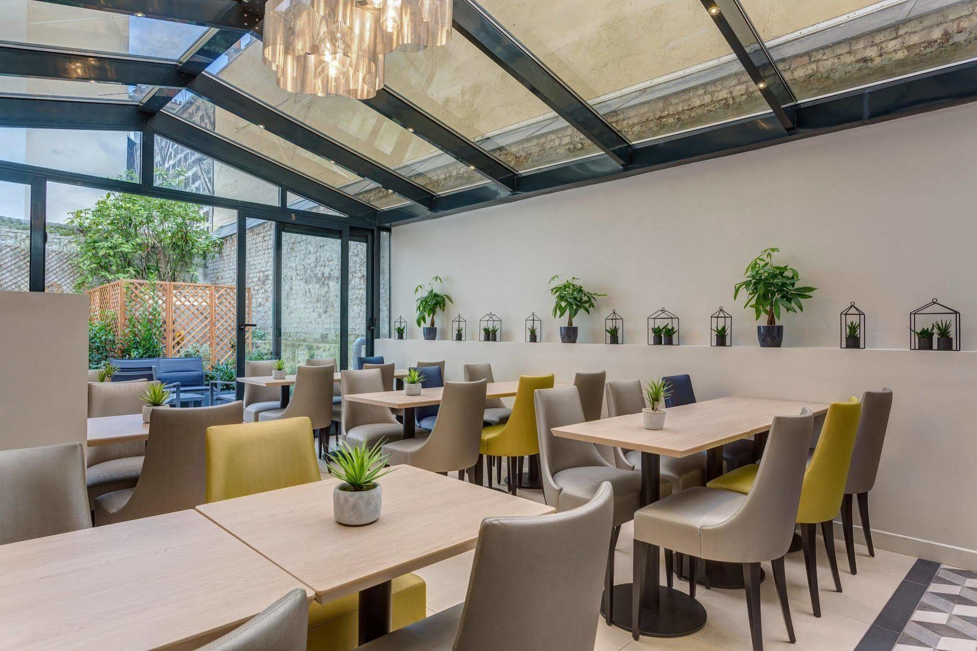 Logis Jardin De Villiers 3* Paris