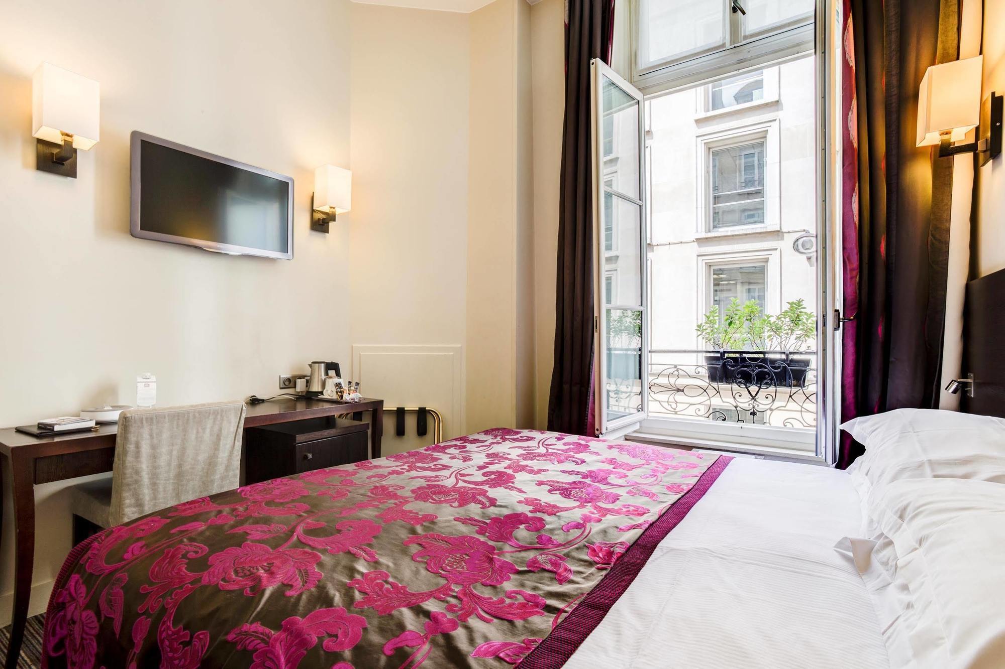 Hotel Louvre Opera