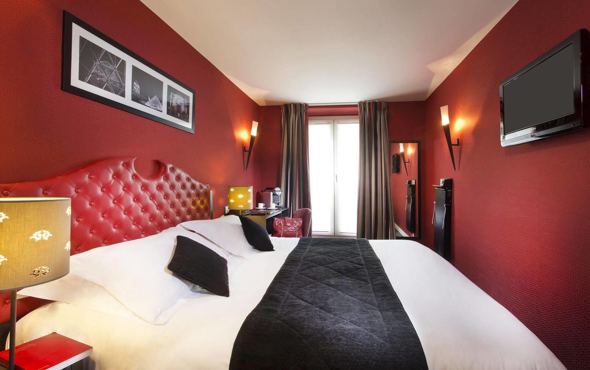 Du Eugène 3* Paris