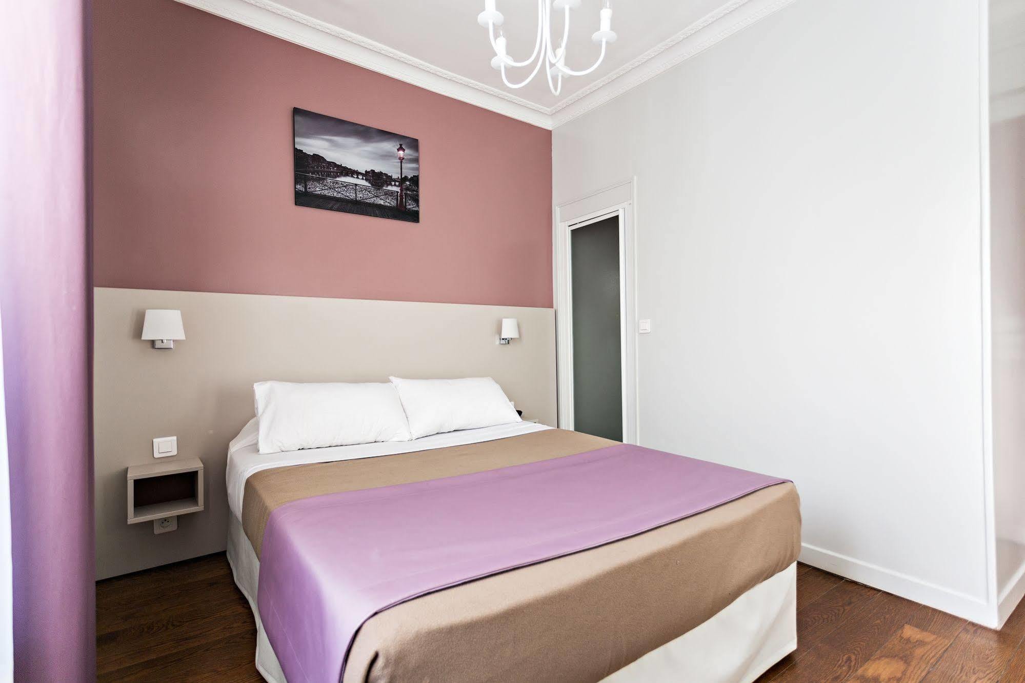 Modern Hotel Paris