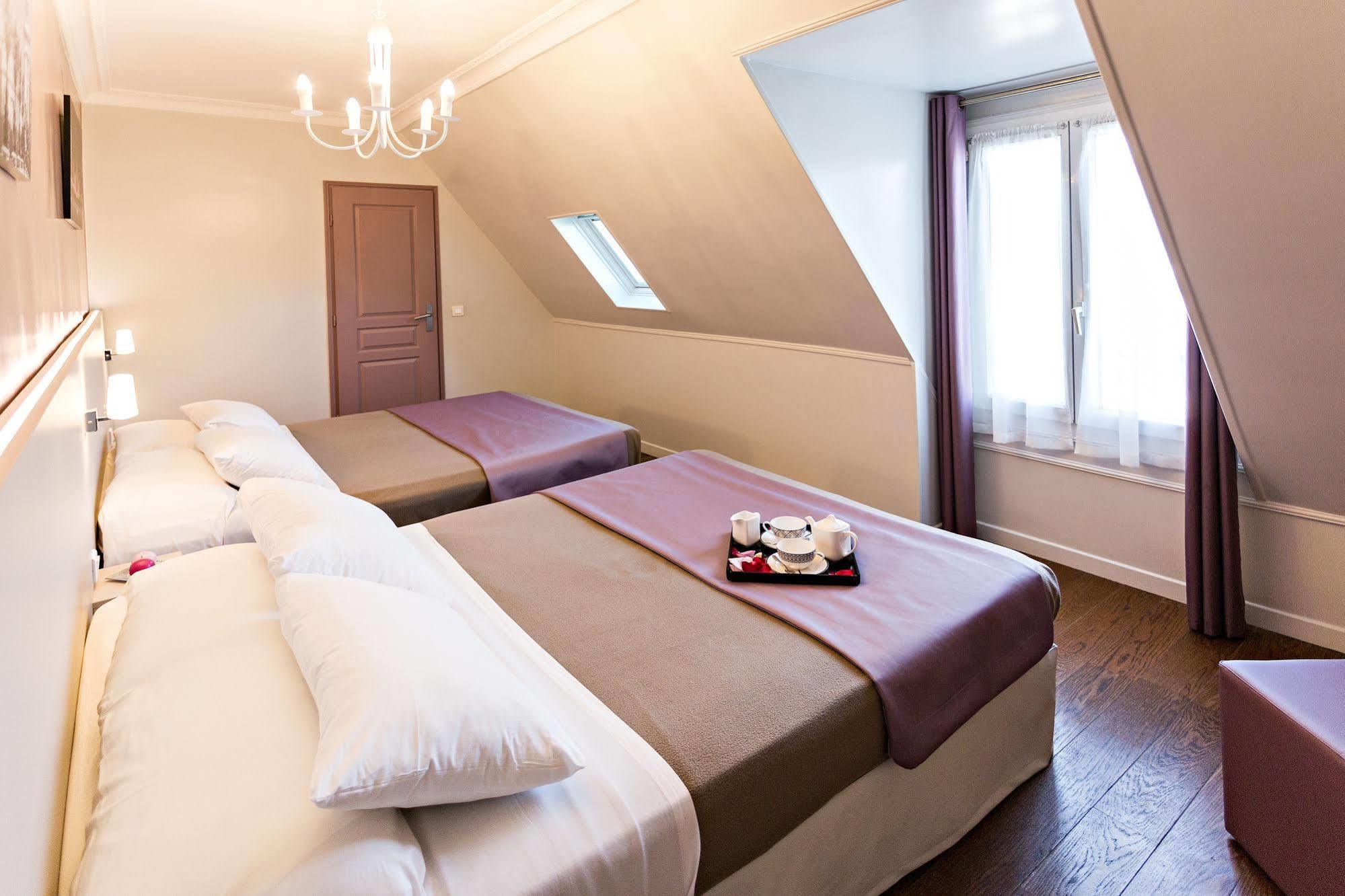Modern 2* Paris