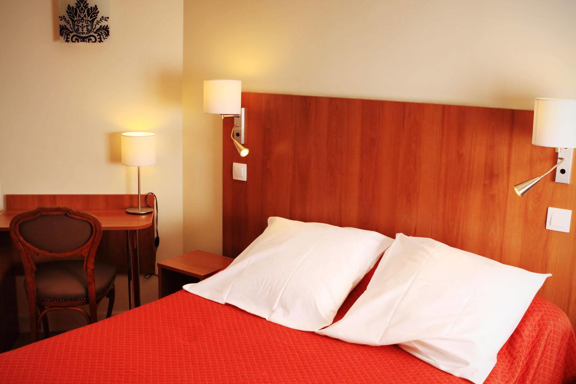 Hotel Marignan Paris