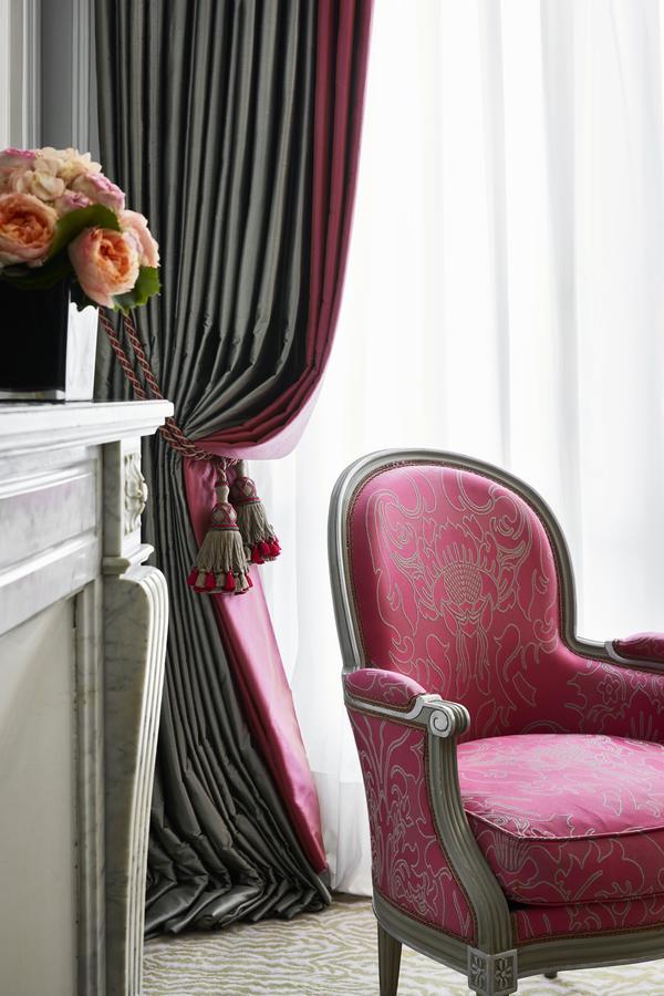 Hotel Plaza Athenee - Dorchester Collection Paris