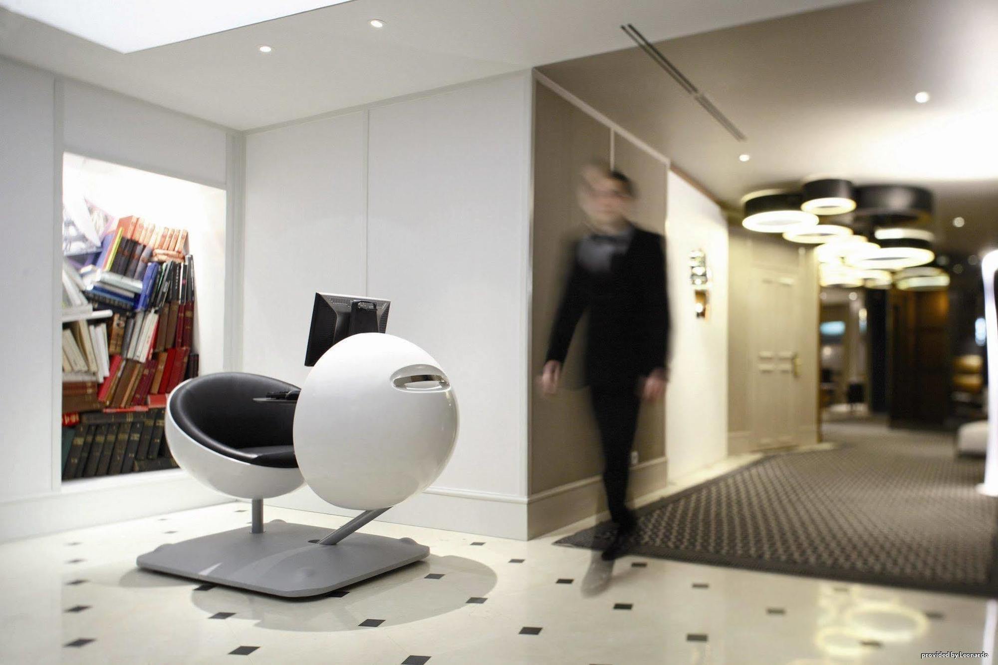 Western Premier Faubourg 88 4* Paris