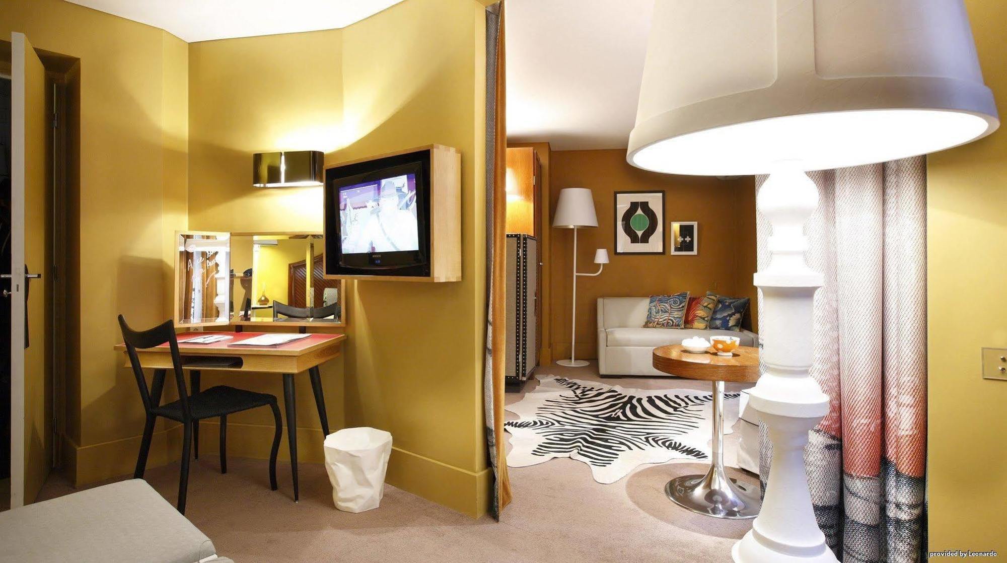 Western Premier Faubourg 88 Paris