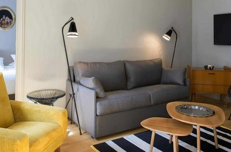 Hotel Helzear Champs-elysees Paris