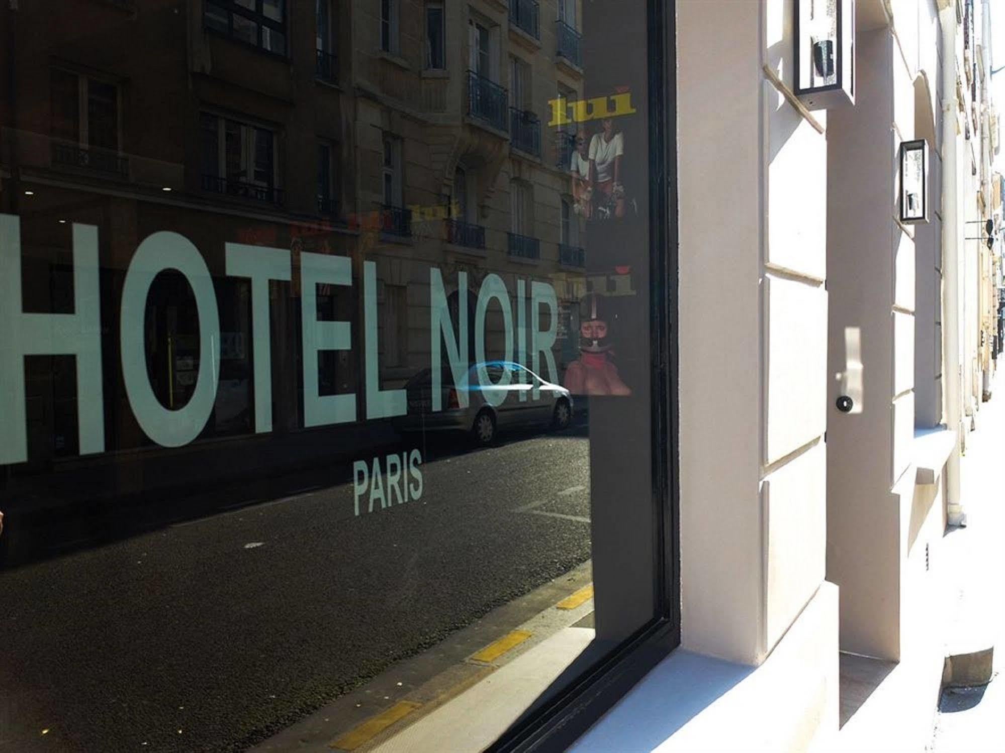 Hotel Noir 3*