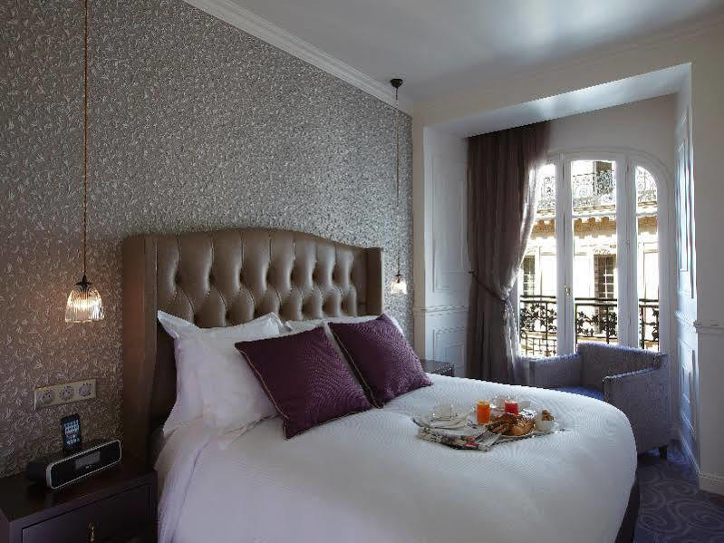 La Clef Louvre By The Crest Collection Hotel Paris