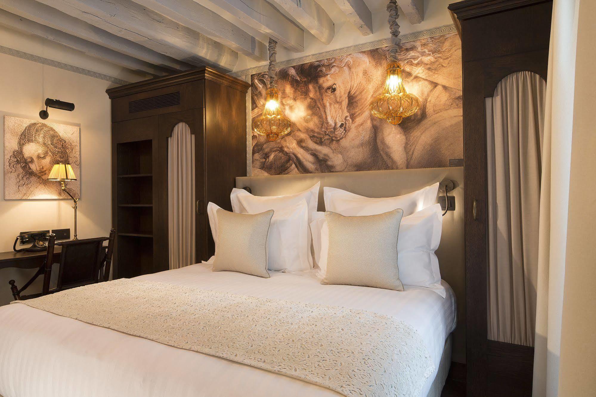 Hotel Da Vinci & 4*