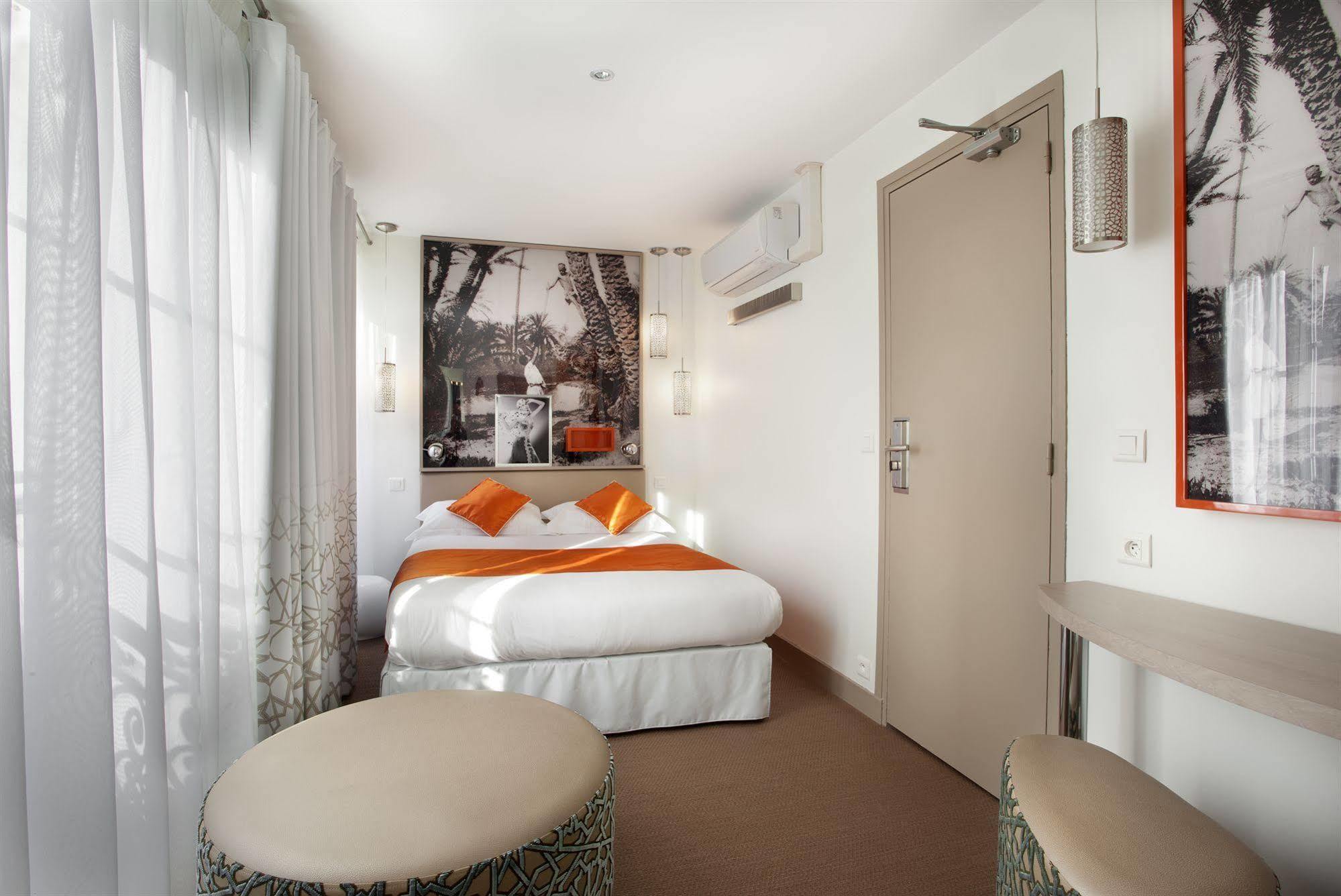 Mayet 3* Paris