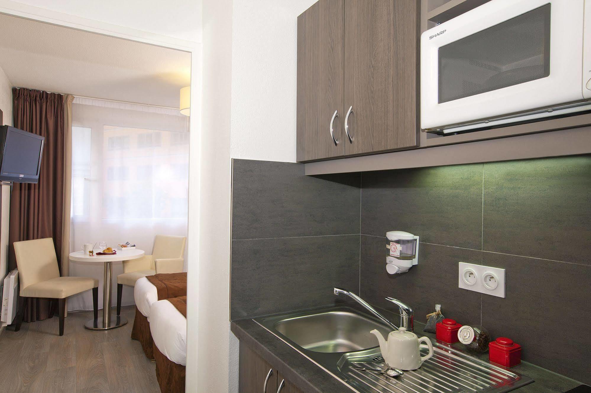 Sejours & Affaires Paris-davout Aparthotel 3*
