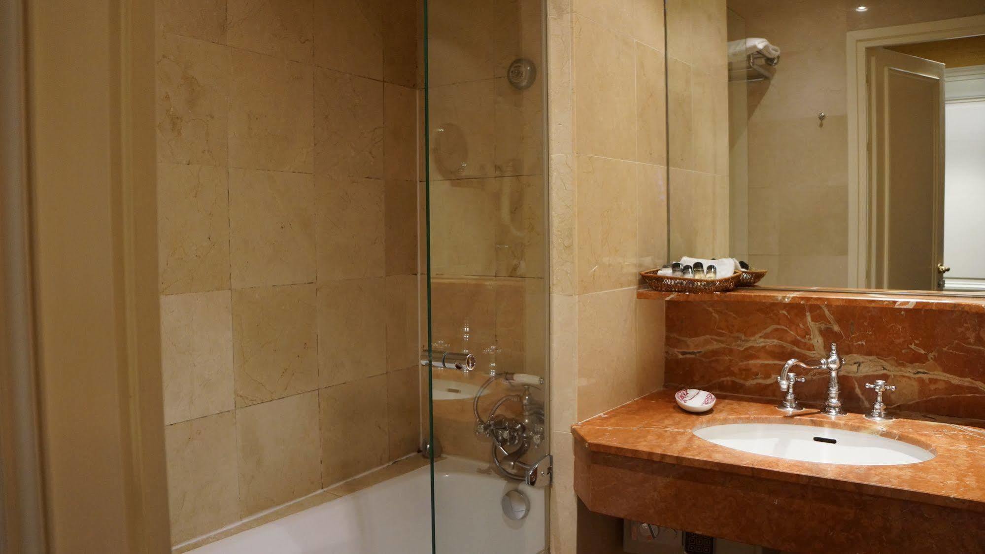 Hotel Le Relais Medicis