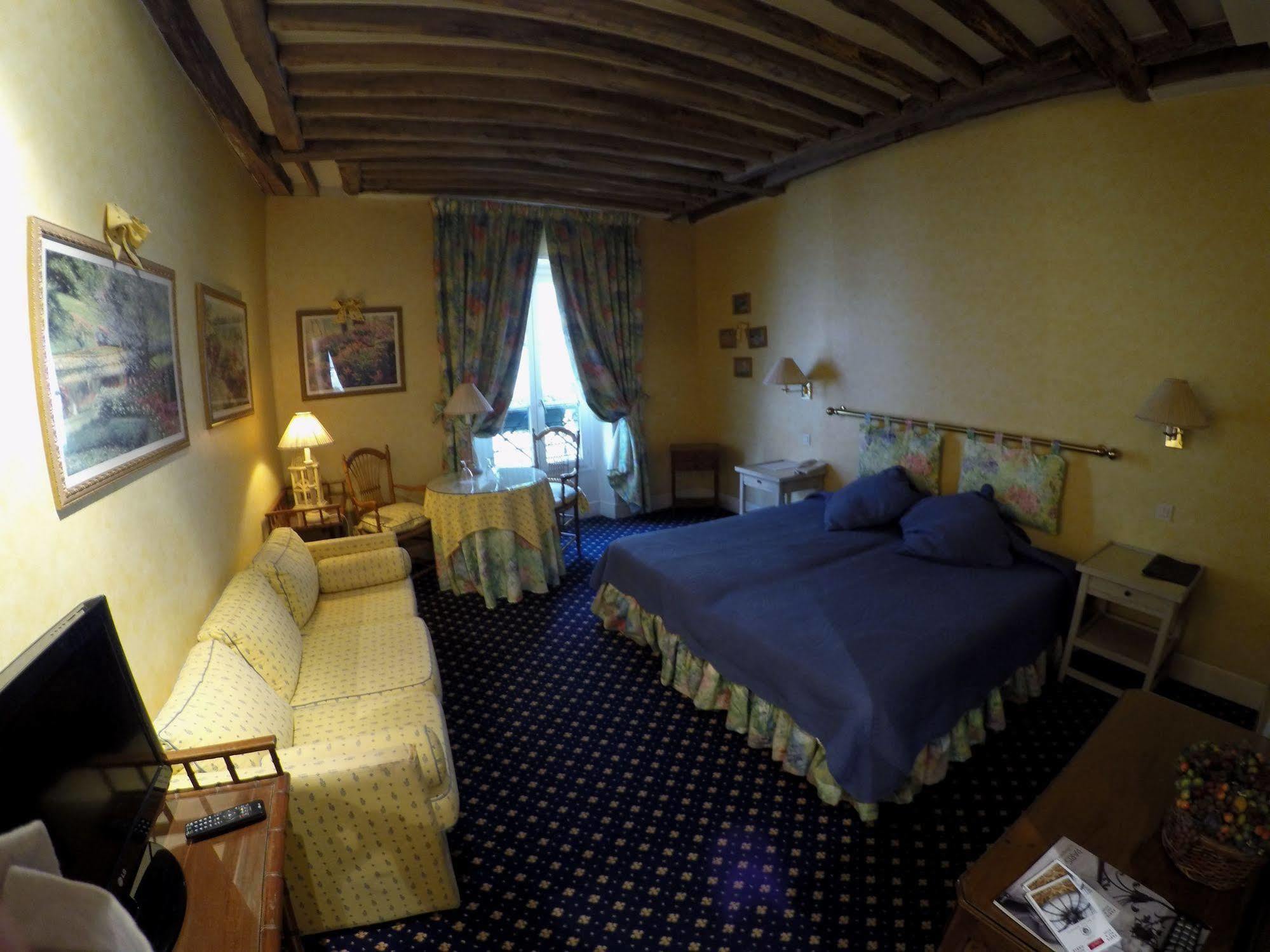 Hotel Le Relais Medicis Paris