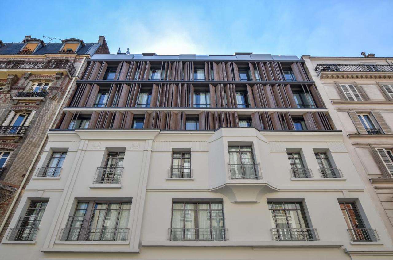 B55 4* Paris