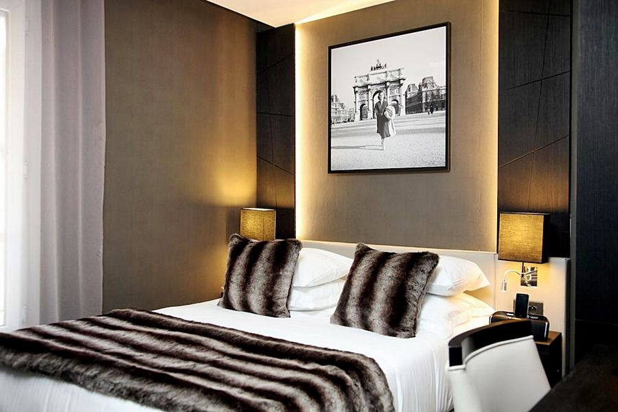 Elysees Hotel