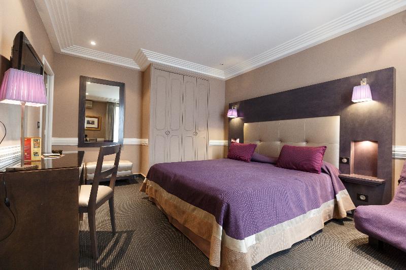Elysees Hotel 3*