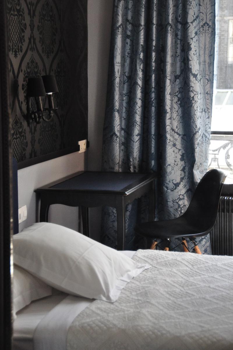 Noir Hotel Paris