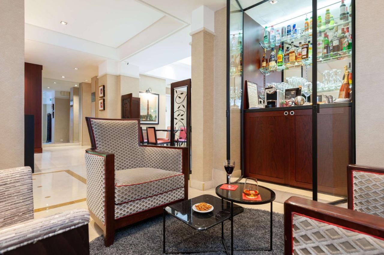 Western Sydney Opera Hotel