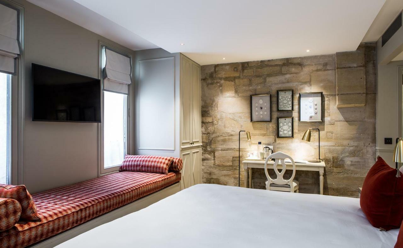 Hotel Charles V Paris