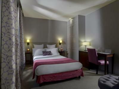 Le Relais Saint Charles 3*