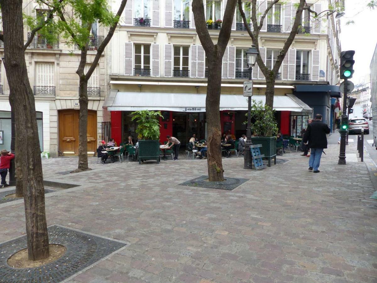 Nice 1 Bedroom Of 26m2 - Lively Area Appartement Paris