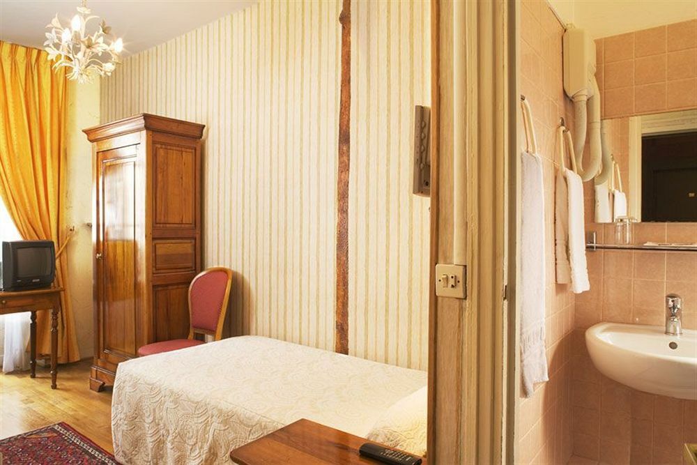 Du Palais Bourbon Hotel Paris