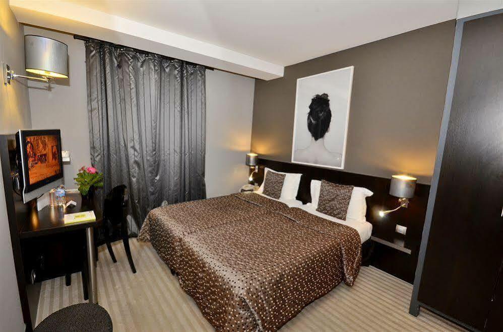 Logis Jardin De Villiers Hotel Paris