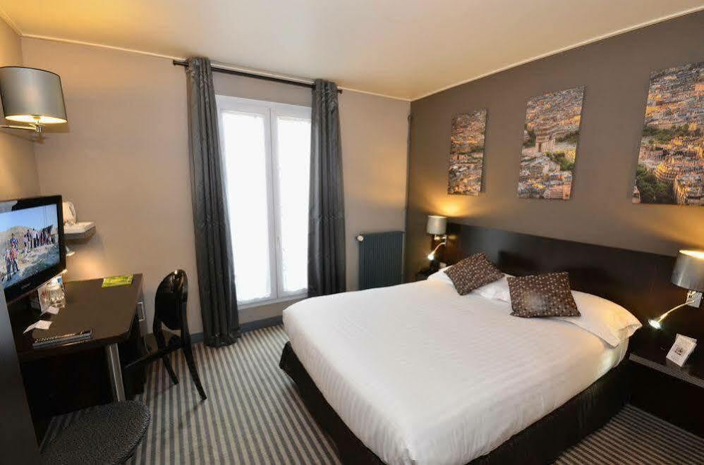Logis Jardin De Villiers Hotel