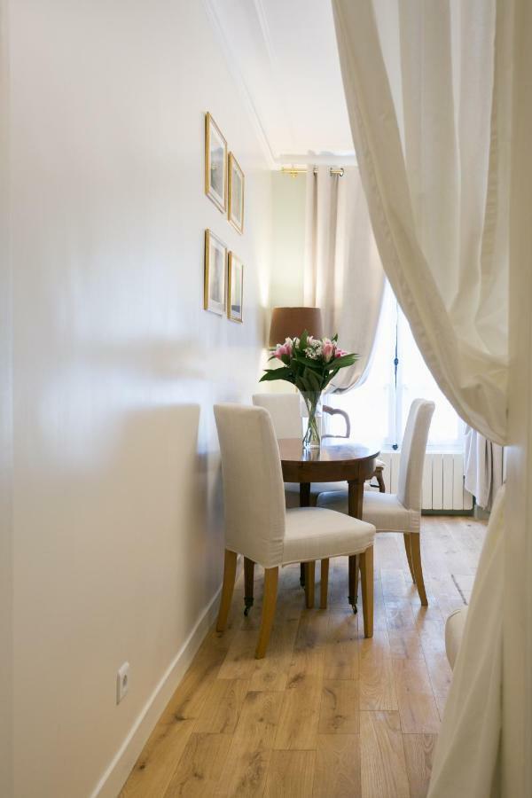 Apartment Le Mistral Paris