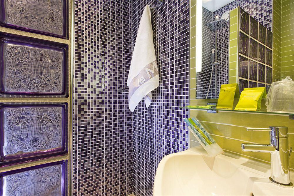 Wyld Saint Germain Paris