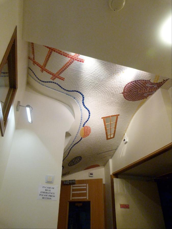Marignan Hotel
