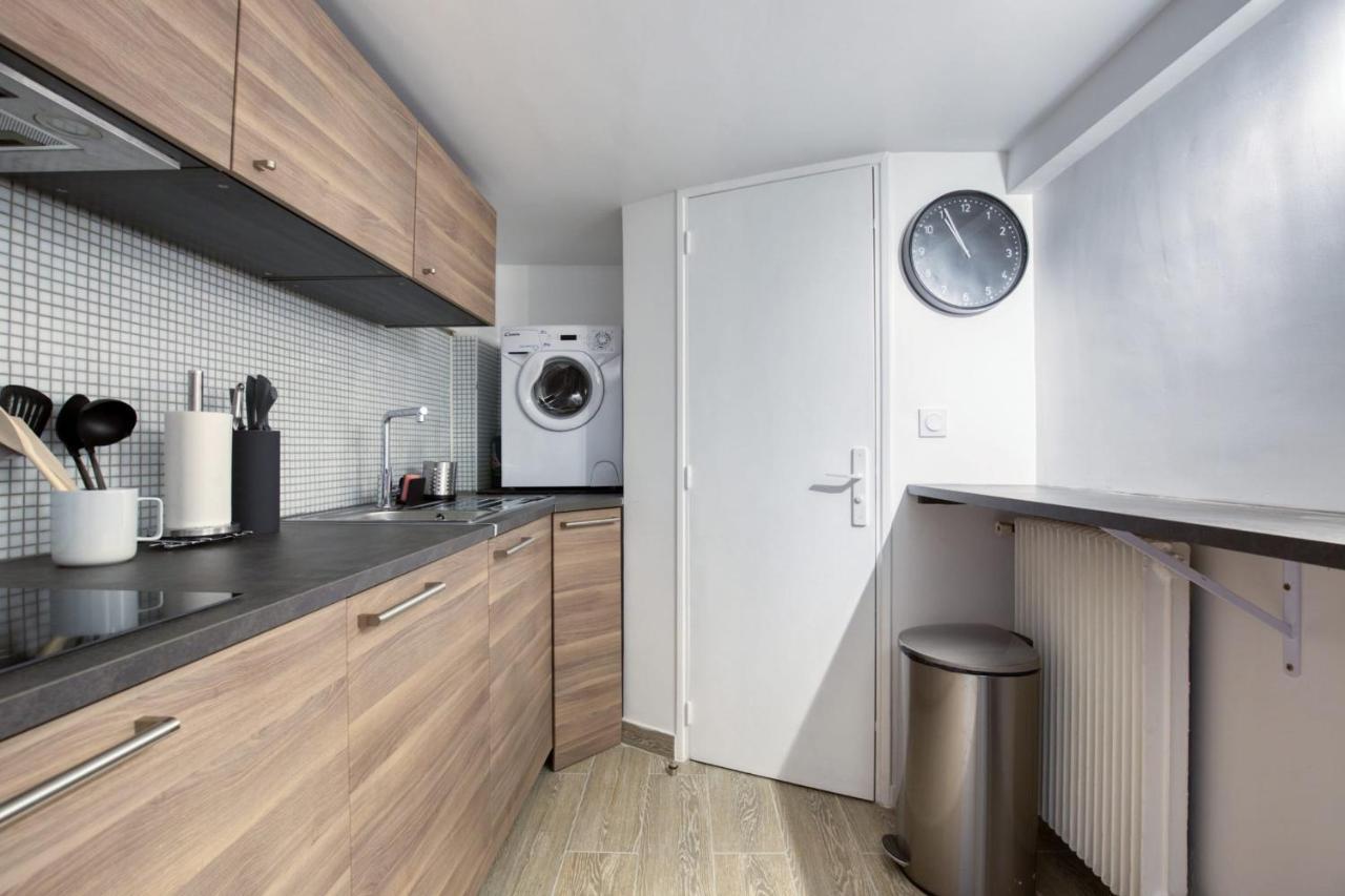 Appartement Charming In The Heart Of The 19th